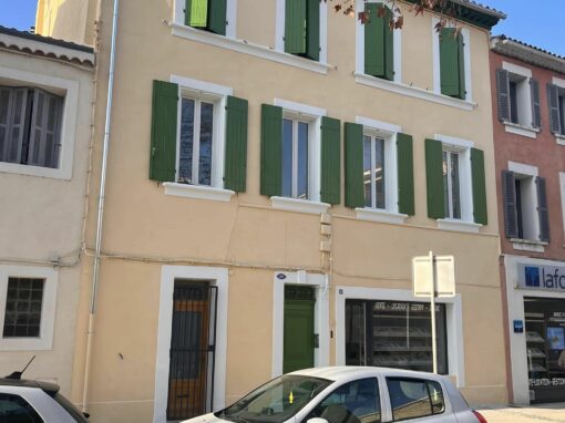 Restauration à la chaux d’une façade à Martigues