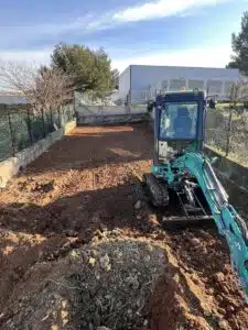 Pendant travaux de terrassement avec géotextile à Port de Bouc